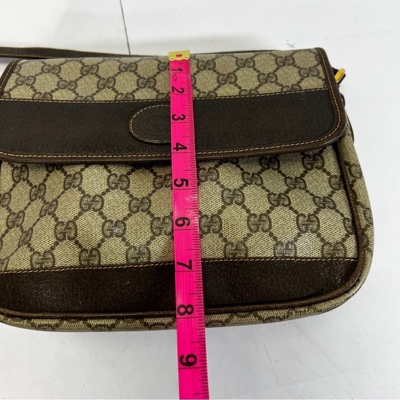 Authentic Vintage Jumbo Monogram Gucci Crossbody Bag - Picture 12 of 13